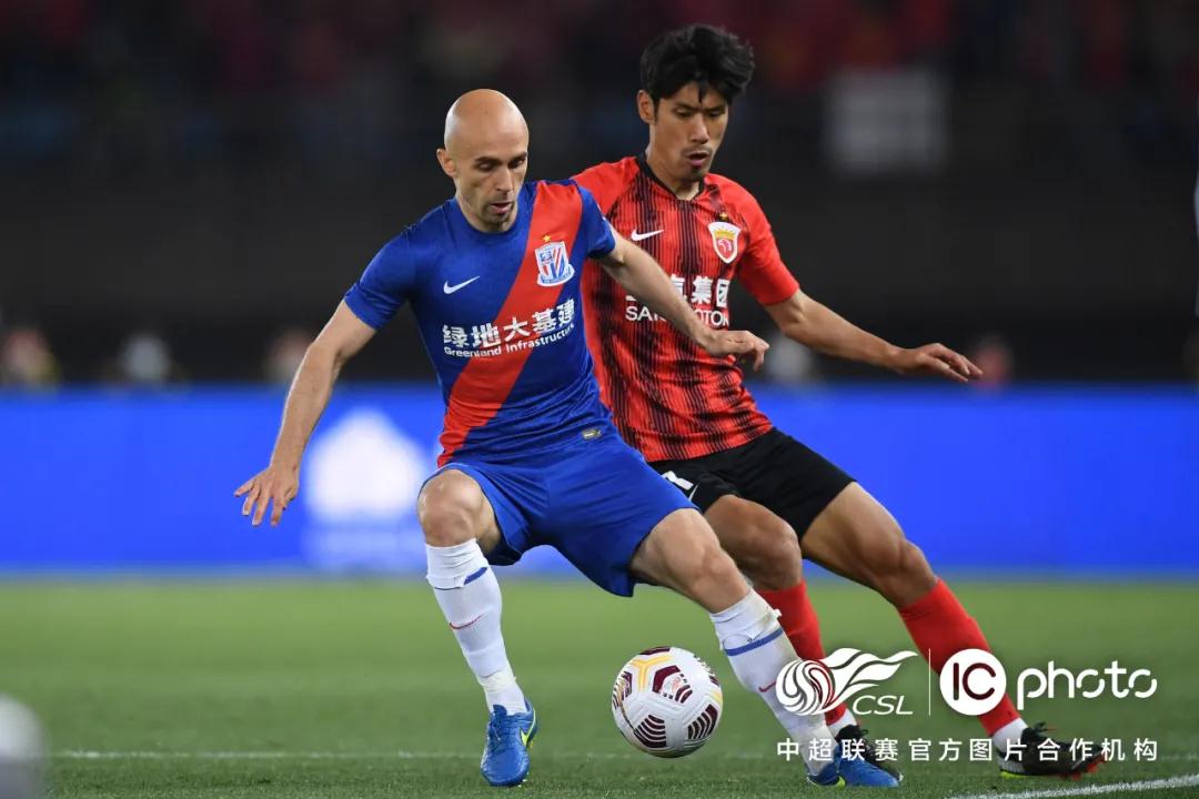 ماتشريالمدريدوبرشلونةمباشريلاكورةكلاسيكولايُفوَّت
