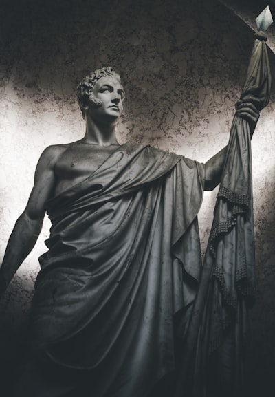 أفضل تعليق حفيظ دراجيتحليل شامل لأسلوبه المميز