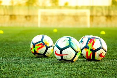 فان دايكأسطورة الدفاع الهولندي الذي أذهل العالم