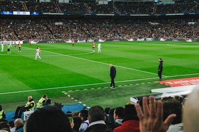 برشلونة وريال مدريدالصراع الأسطوري في عالم كرة القدم